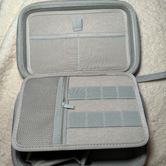 Hard Travel Electronic Organizer Case for MacBook Power Adapter Chargers Cables - Picture 4 of 7